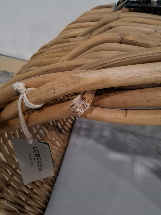 Fauteuil suspendu LOBERON Nirevox en rotin — photo produit