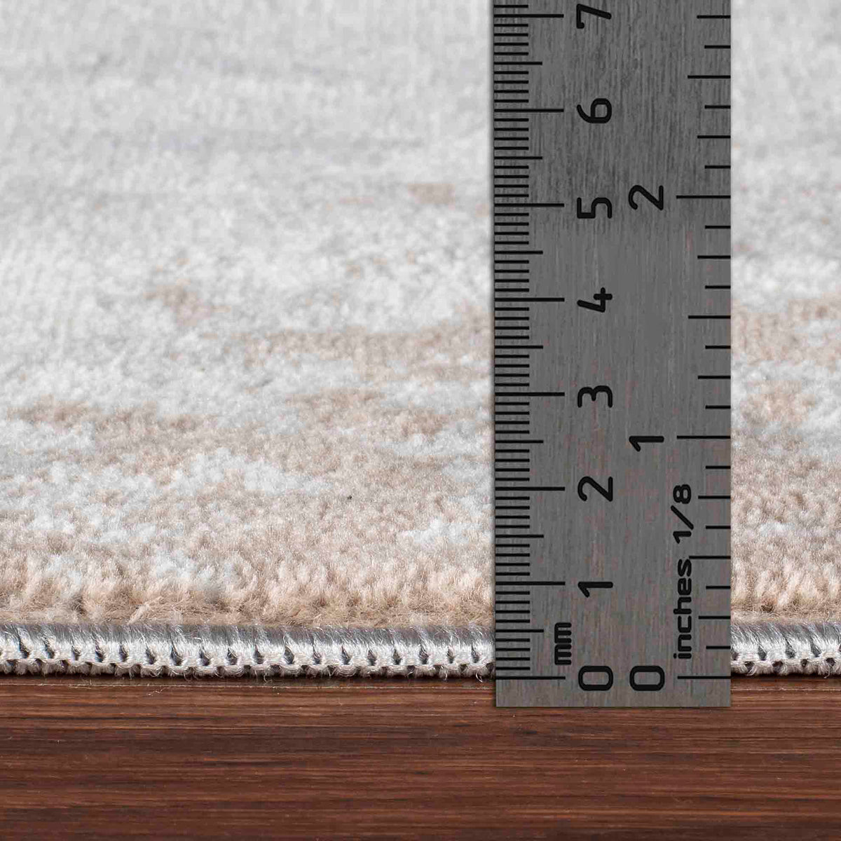 Tapis SURYA Wamba moderne, motif abstrait délavé gris clair et beige, vue 7
