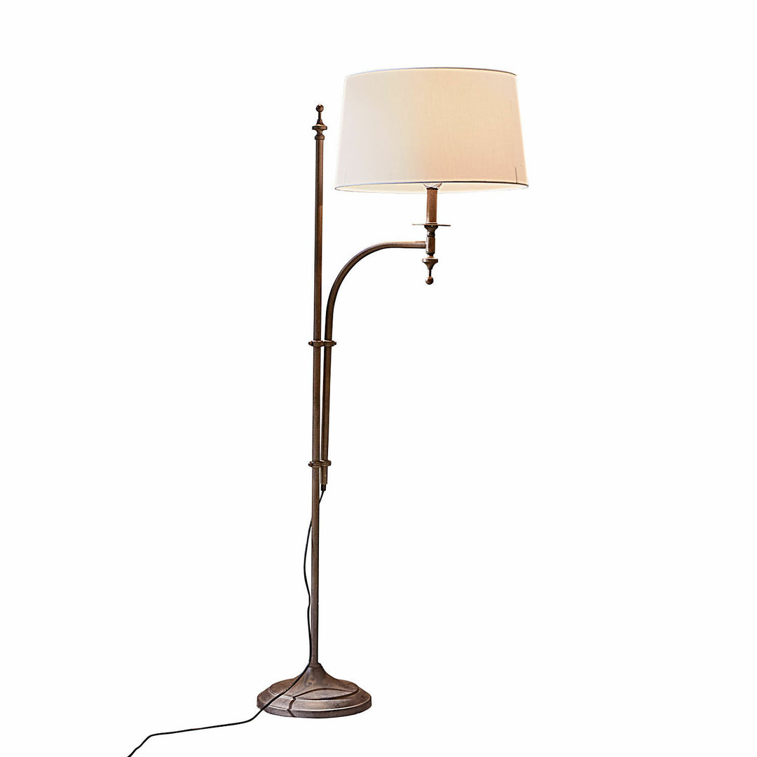 Lampadaire LOBERON Salvaterre en métal vieilli — photo produit