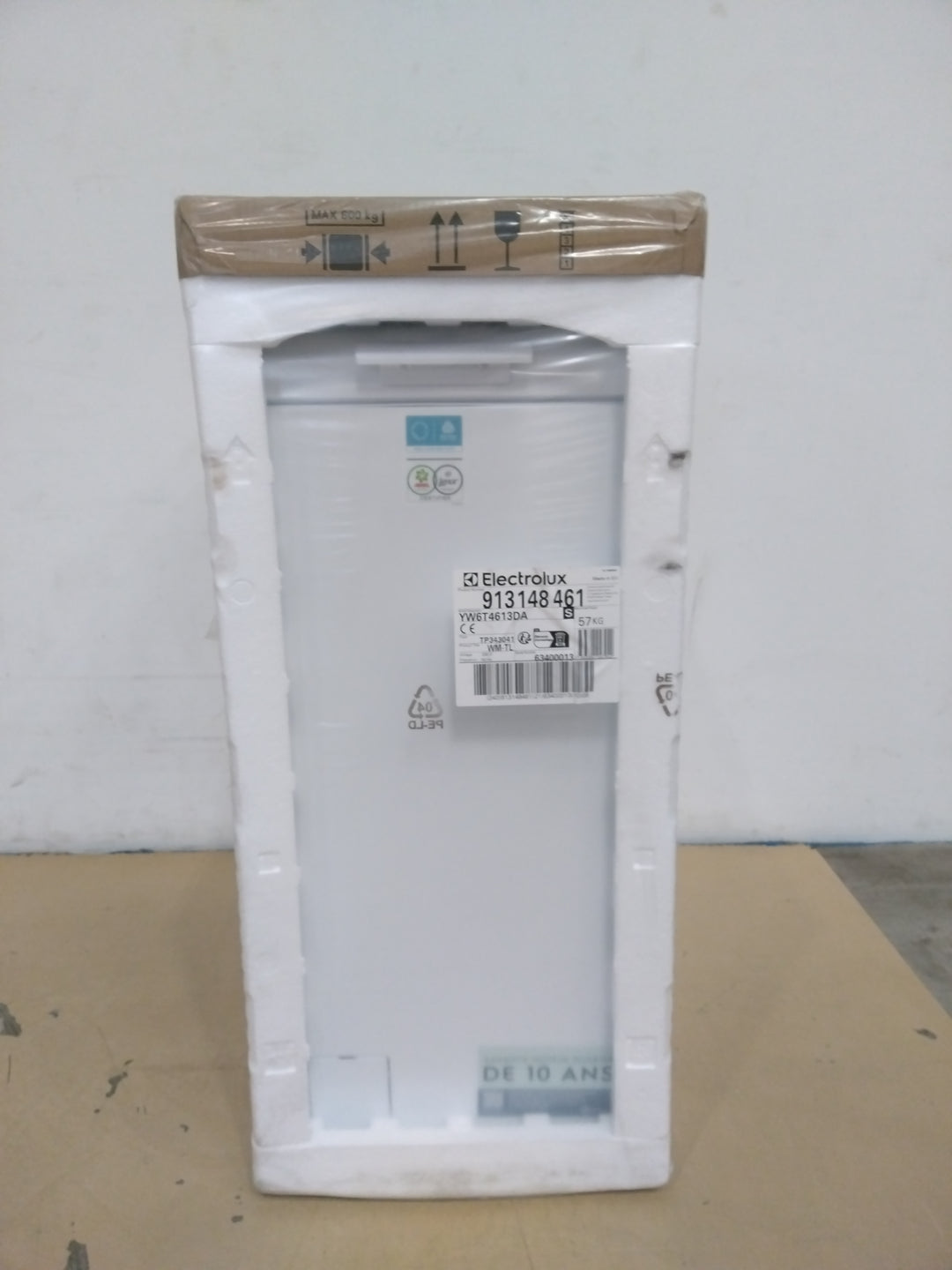 Lave-linge top ELECTROLUX YW6T4613DA 6kg Jamais utilisé — photo produit