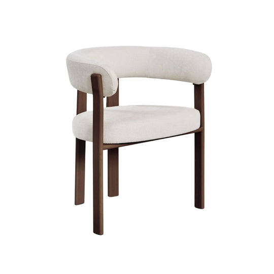 Lot de 2 chaises de salle à manger SKLUM Jolie avec accoudoirs en tissu chenille beige crème et bois marron foncé