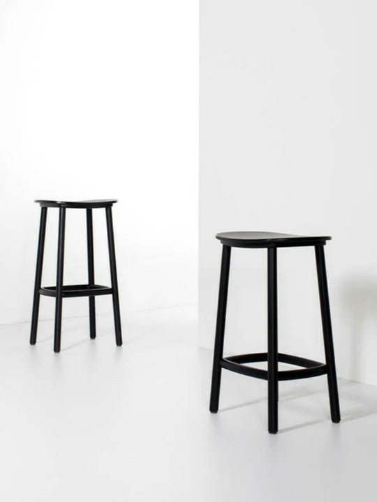 Lot de 2 Tabourets haut design Cruso en bois noir