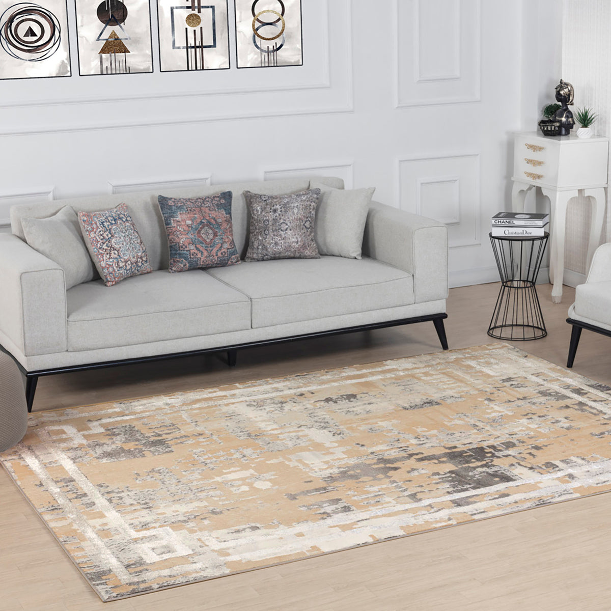 Tapis SURYA Goshen moderne, motif abstrait beige et camel avec bordure géométrique ivoire, vue 19