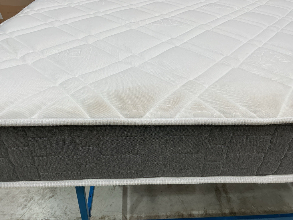 Matelas BULTEX mousse, soutien ferme, accueil enveloppant, 160x200cm