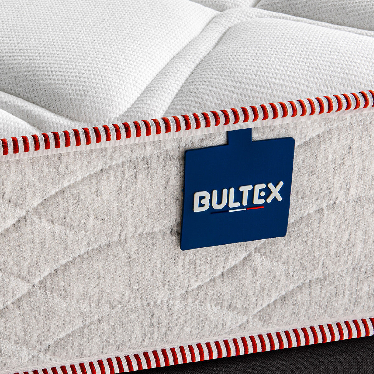 Matelas BULTEX mousse, soutien très ferme, accueil moelleux, 140x200cm