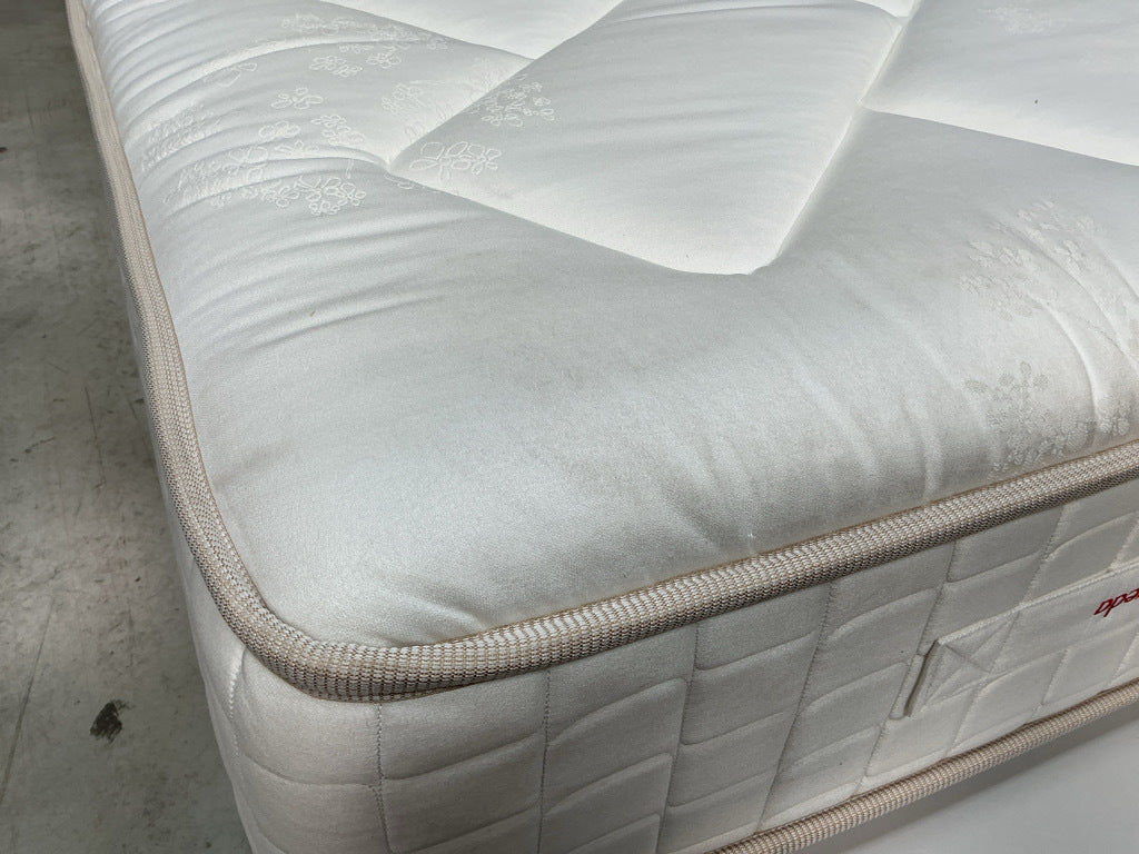 Matelas EPEDA ressorts ensachés, soutien soutien ferme, accueil confort moelleux, accueil cocooning, 160x200cm