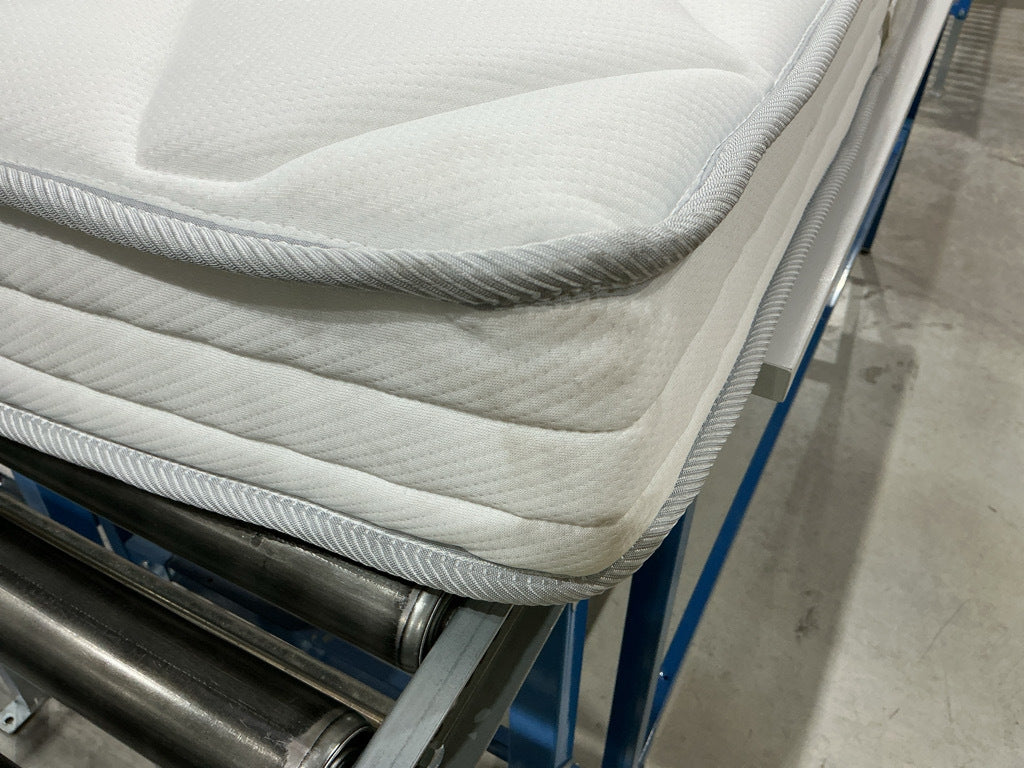 Matelas LA REDOUTE latex, soutien ferme, accueil enveloppant, 160x200cm