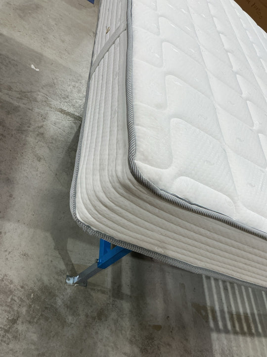 Matelas LA REDOUTE 588 ressorts ensachés, soutien ferme, accueil moelleux, 160x200cm