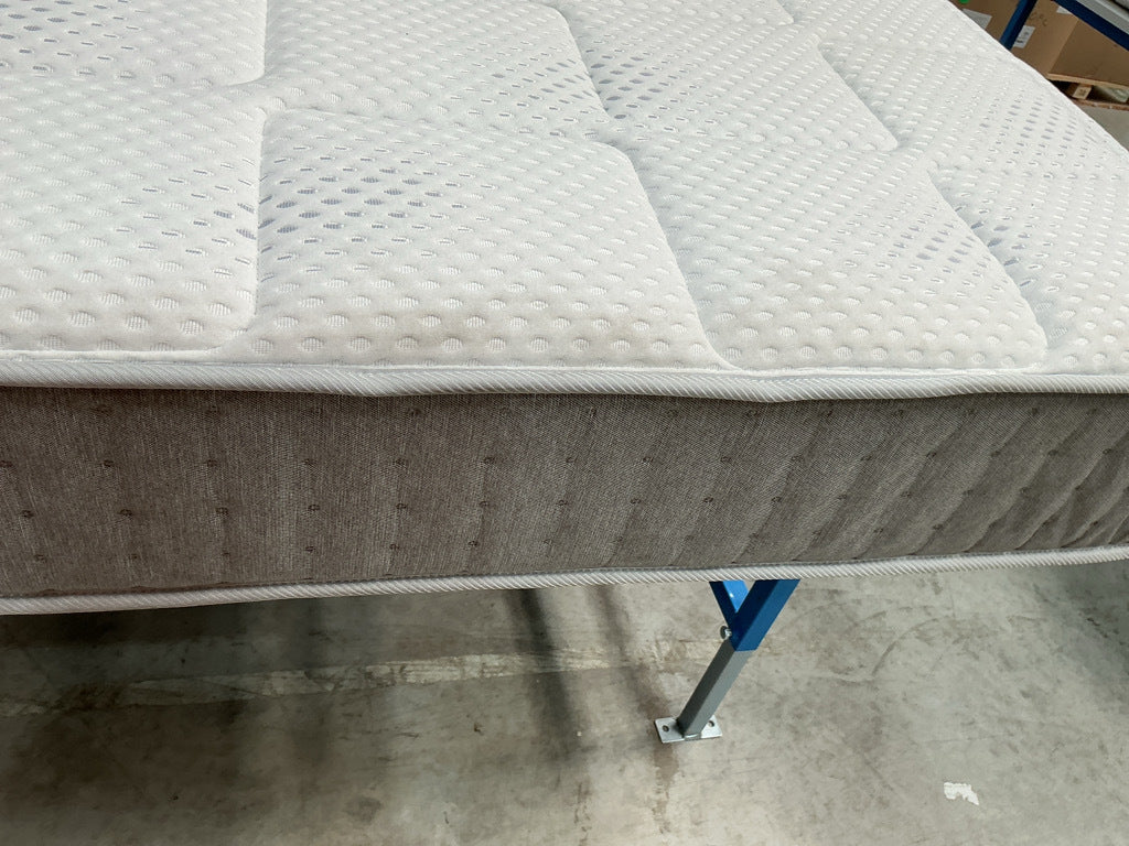 Matelas LA REDOUTE 660 ressorts ensachés, soutien ferme, accueil moelleux, 160x200cm