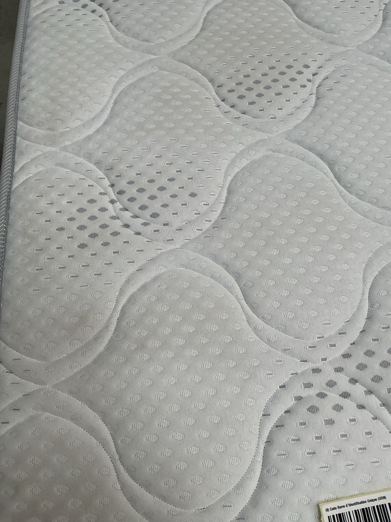 Matelas LA REDOUTE latex, soutien très ferme, accueil tonique, 160x200cm