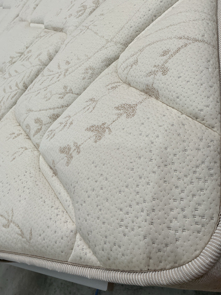 Matelas LA REDOUTE Origine 651 ressorts ensachés, soutien ferme, accueil moelleux, 160x200cm