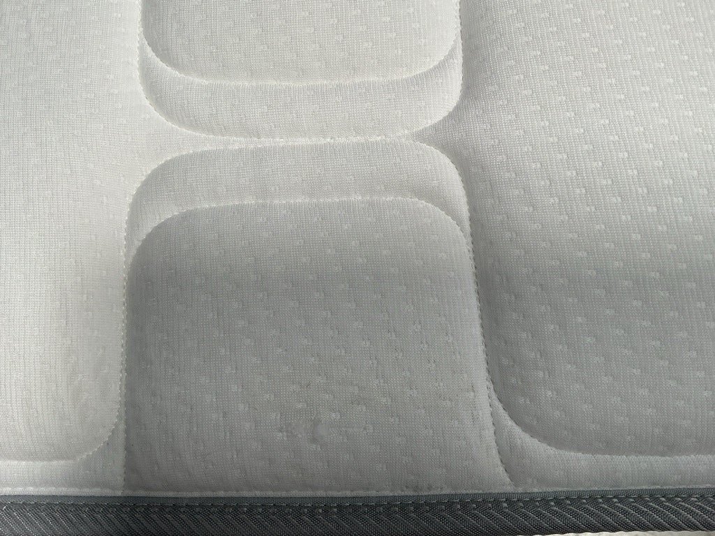 Matelas LA REDOUTE 580 ressorts ensachés, soutien ferme, accueil enveloppant, 160x200cm