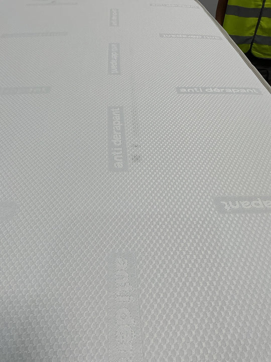 Matelas LA REDOUTE ressorts, soutien ferme, accueil enveloppant, 140x190cm
