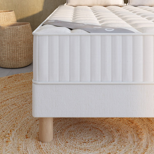 Matelas LA REDOUTE INTÉRIEURS 588 ressorts, soutien ferme, accueil moelleux