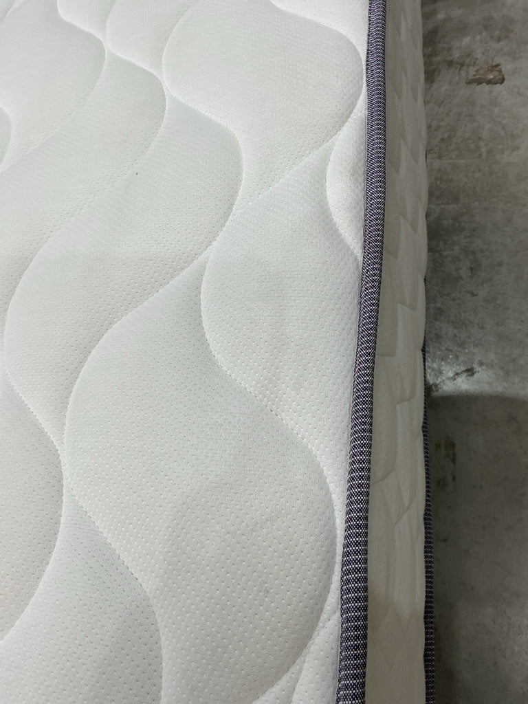 Matelas MERINOS 580 ressorts ensachés, soutien ferme, accueil moelleux, 160x200cm