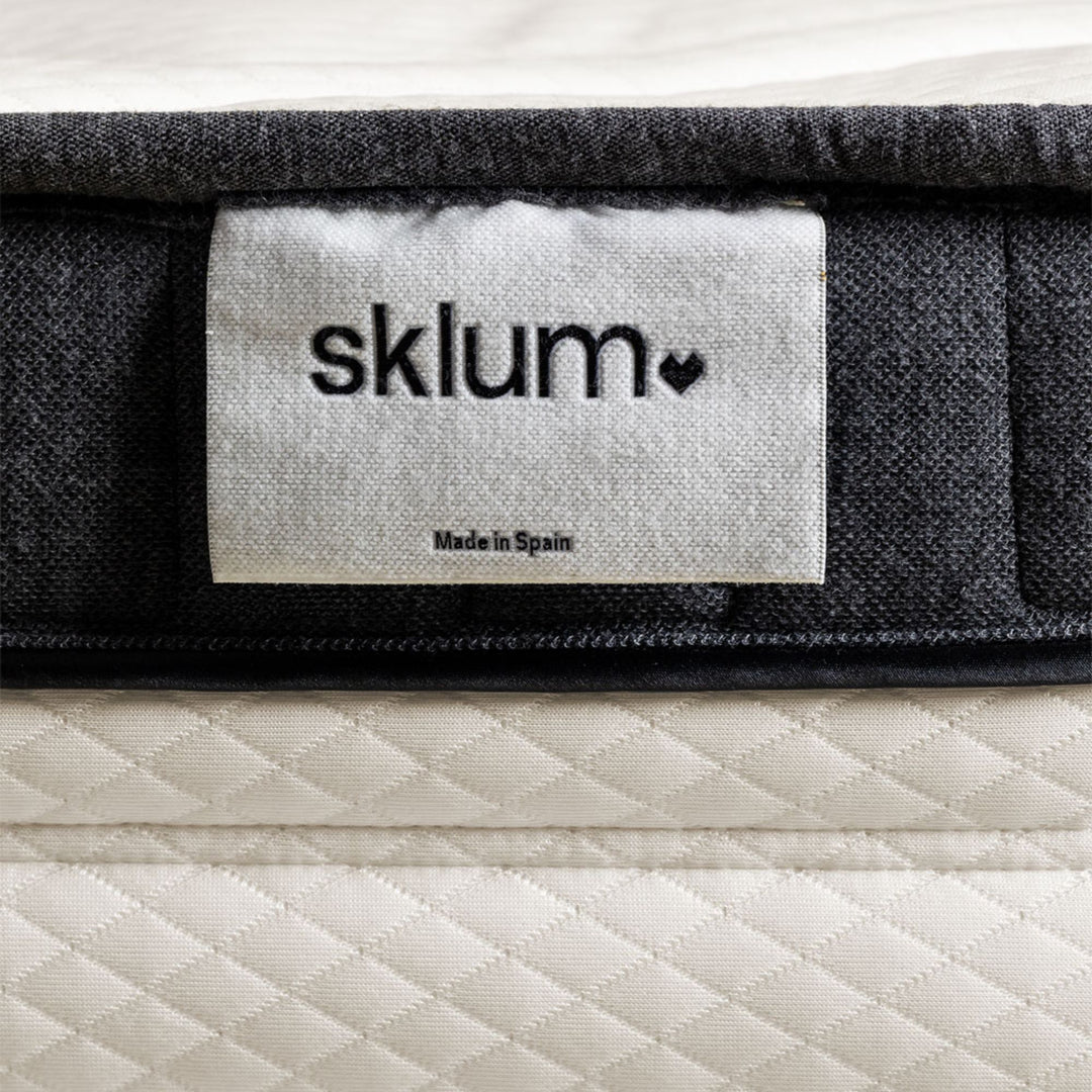 Matelas SKLUM mousse mémoire 200x200 cm Guideor