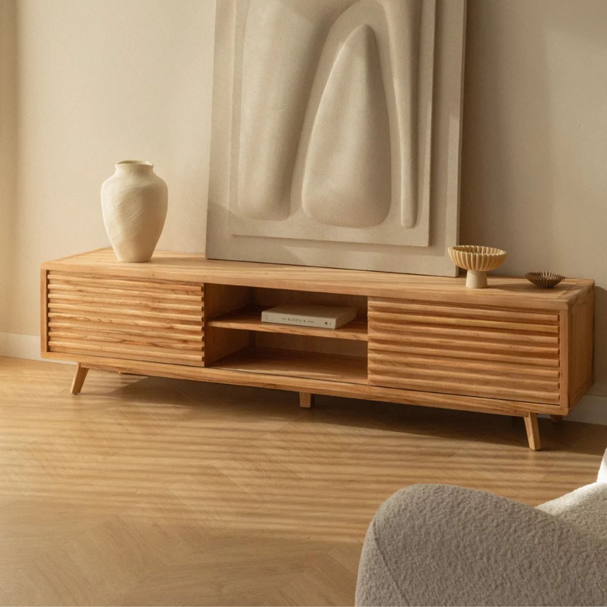 Meuble TV SKLUM Deleyna en bois clair 200cm