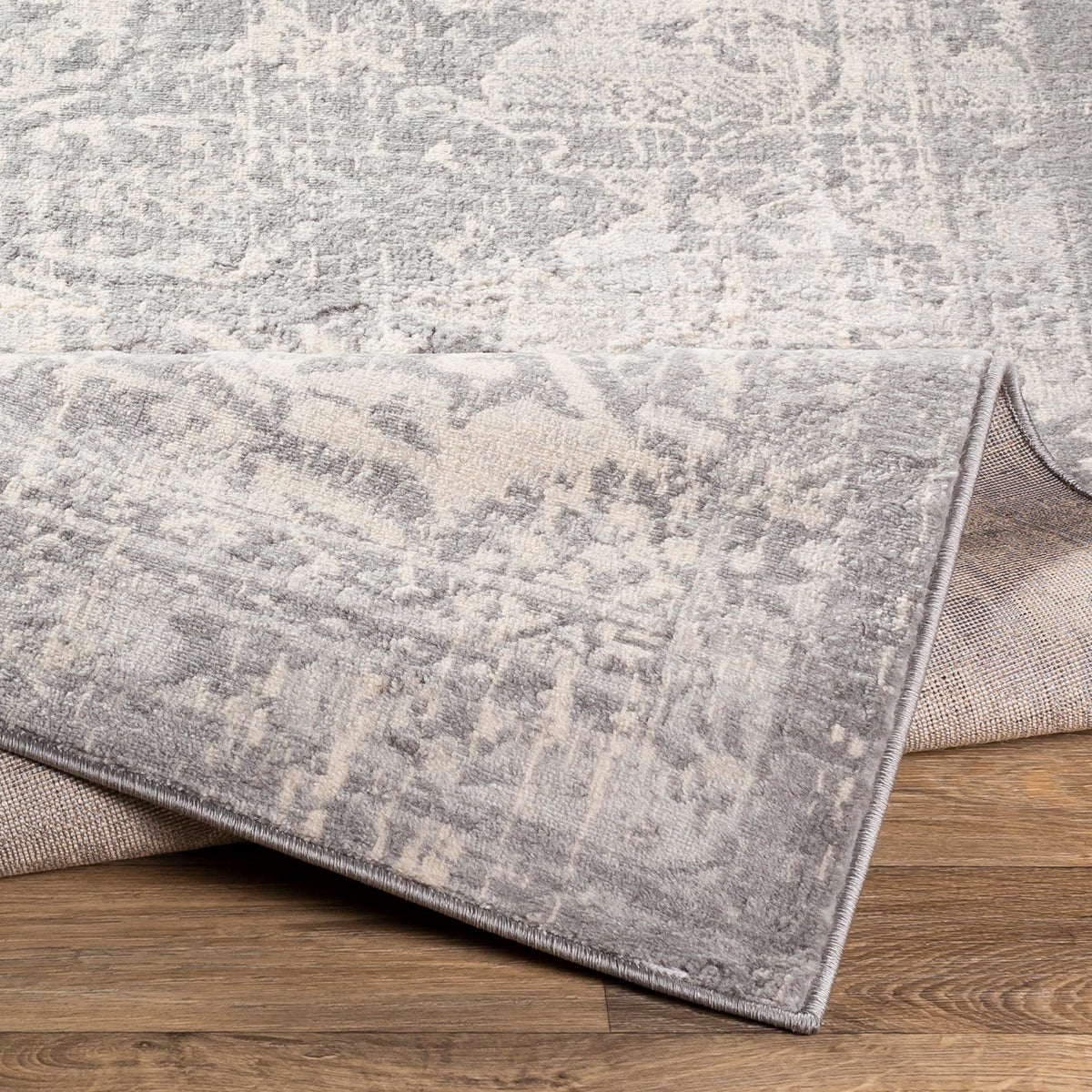 Tapis Surya Sage vintage oriental, motif médaillon délavé gris argenté et ivoire, vue 4