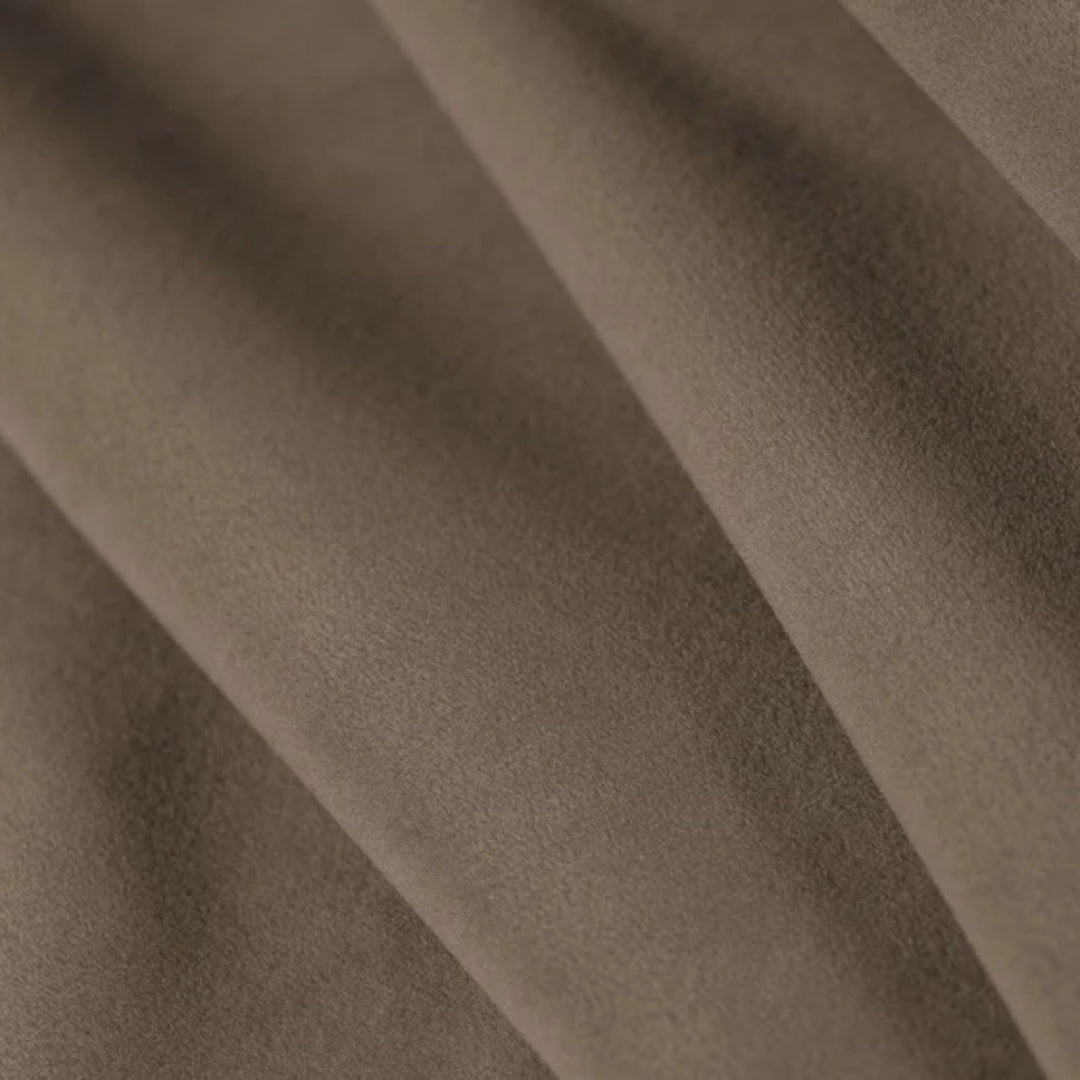 Pouf MICADONI Ada en velours marron clair 65x95cm