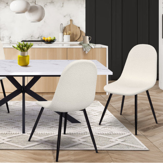Lot de 4 chaises Sofia en bouclette Blanche et pieds métal Noirs