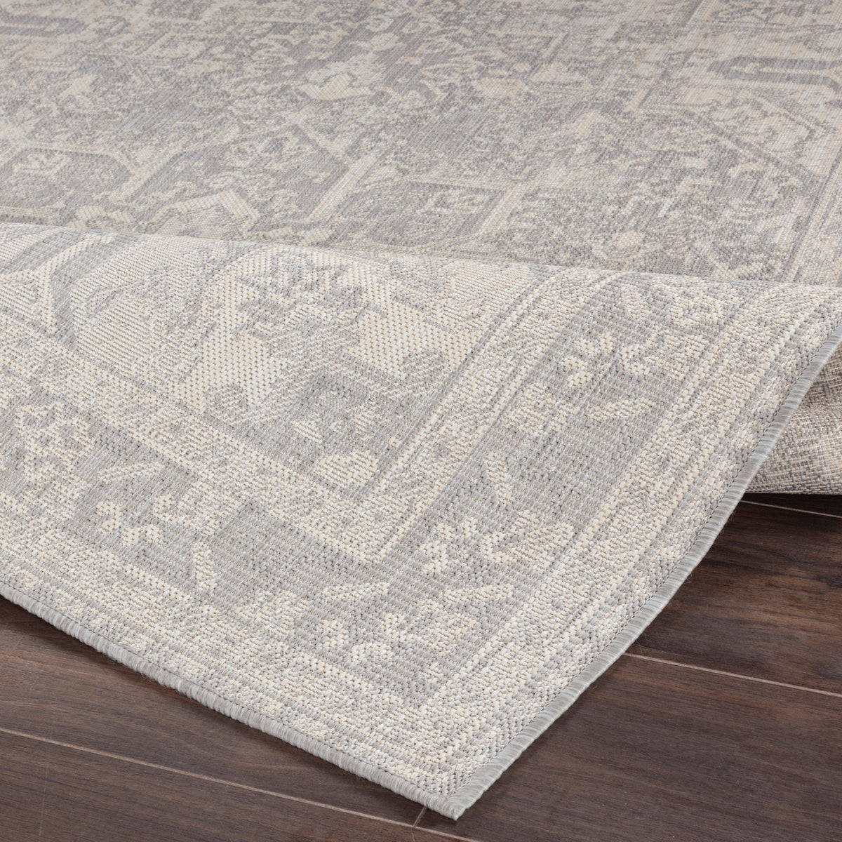 Tapis SURYA Ballarat extérieur oriental, motif médaillon en relief, gris, ivoire et beige, vue 4