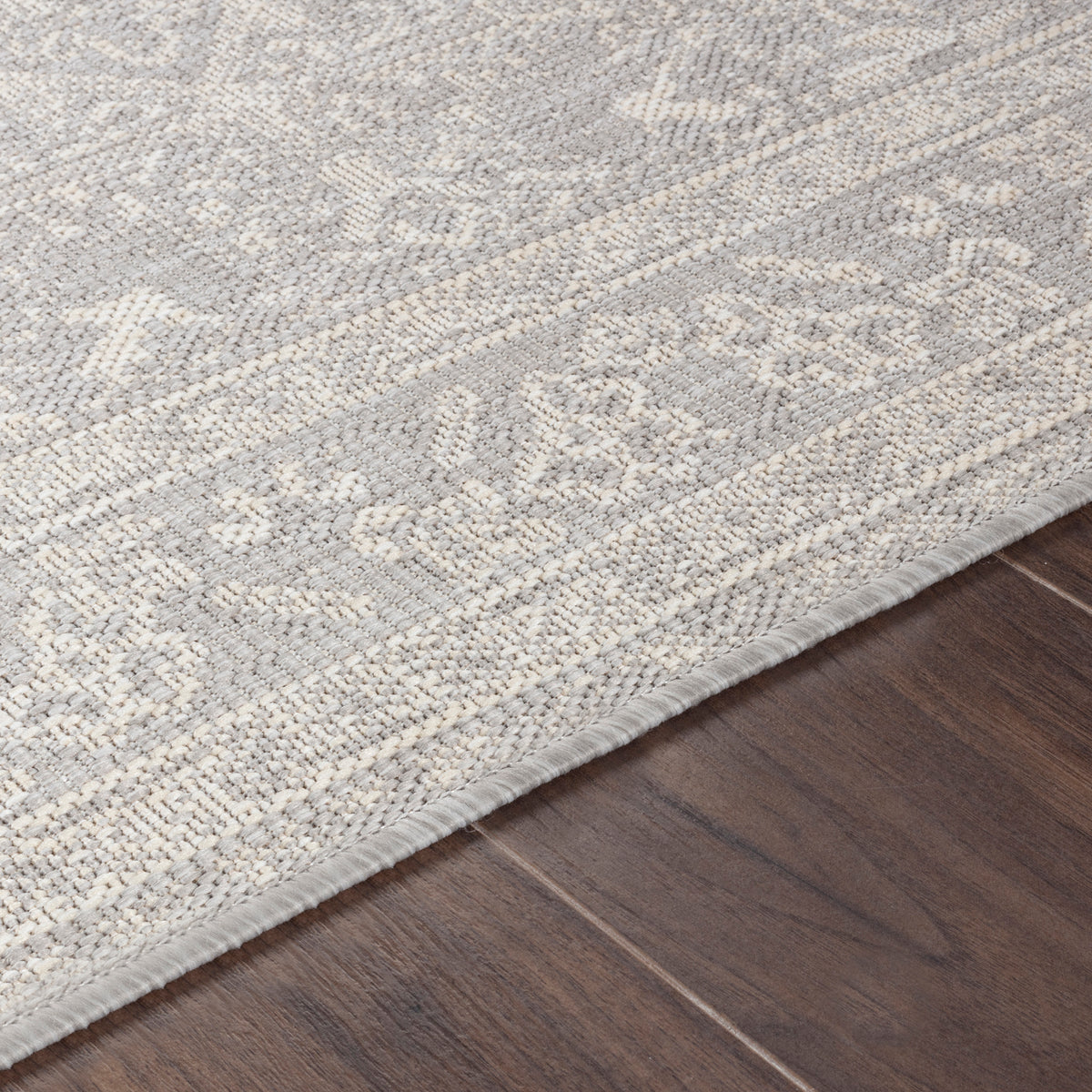 Tapis SURYA Ballarat extérieur oriental, motif médaillon en relief, gris, ivoire et beige, vue 3