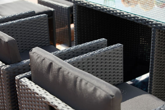 salon de jardin encastrable pour 6 personnes Noir et Noir