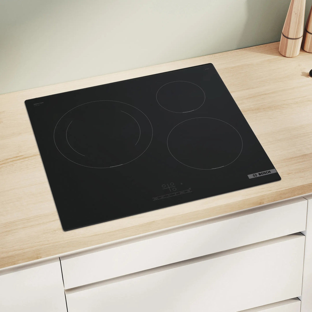 Plaque induction BOSCH PUJ611BB5E 60 cm 3 foyers — photo produit