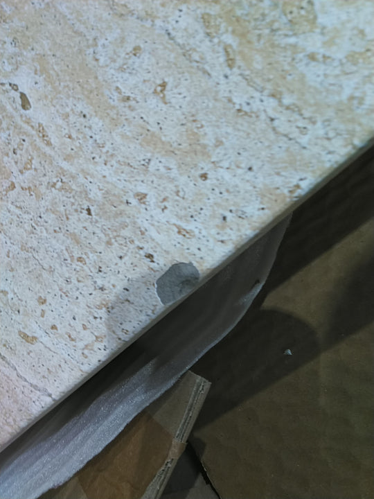 Table à manger DRAWER Kielce 8 personnes effet travertin et bois beige