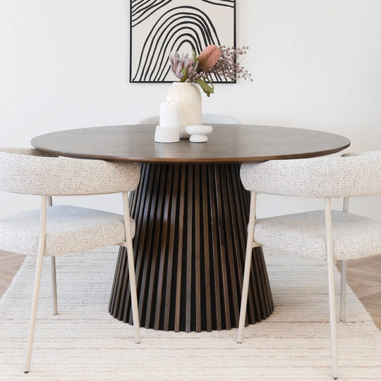 Table à manger ronde LES TENDANCES Lanza en bois Ø120cm
