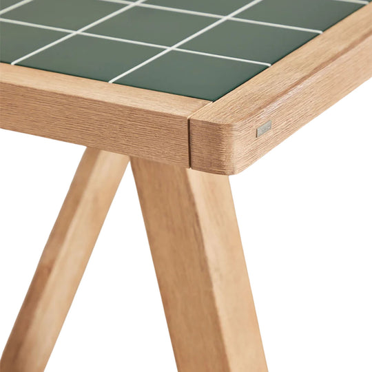Table de jardin SKLUM Dubai rectangulaire en bois d'acacia plateau vert foncé