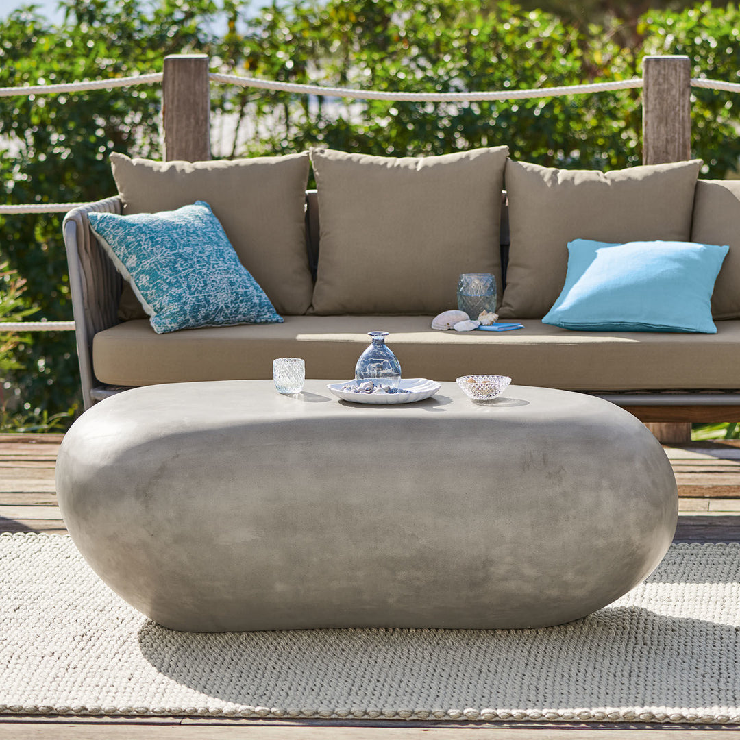 Table basse Loberon FERMLINE grise — photo produit