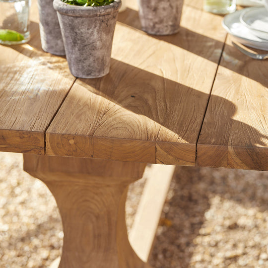 Table à manger LOBERON Devonshire 10 personnes en bois massif marron — photo produit