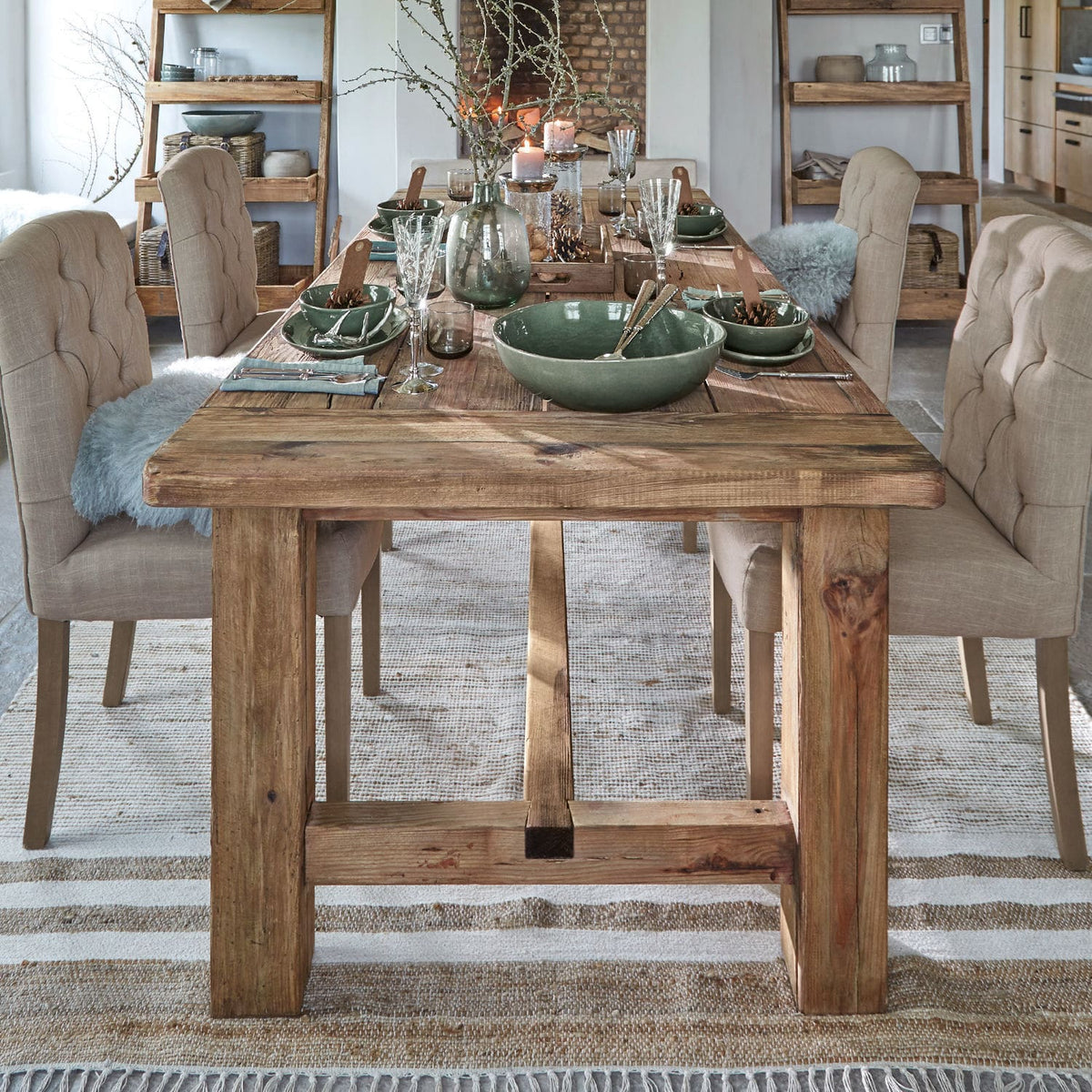Table à manger LOBERON Oteley marron vieilli 240 cm — photo produit