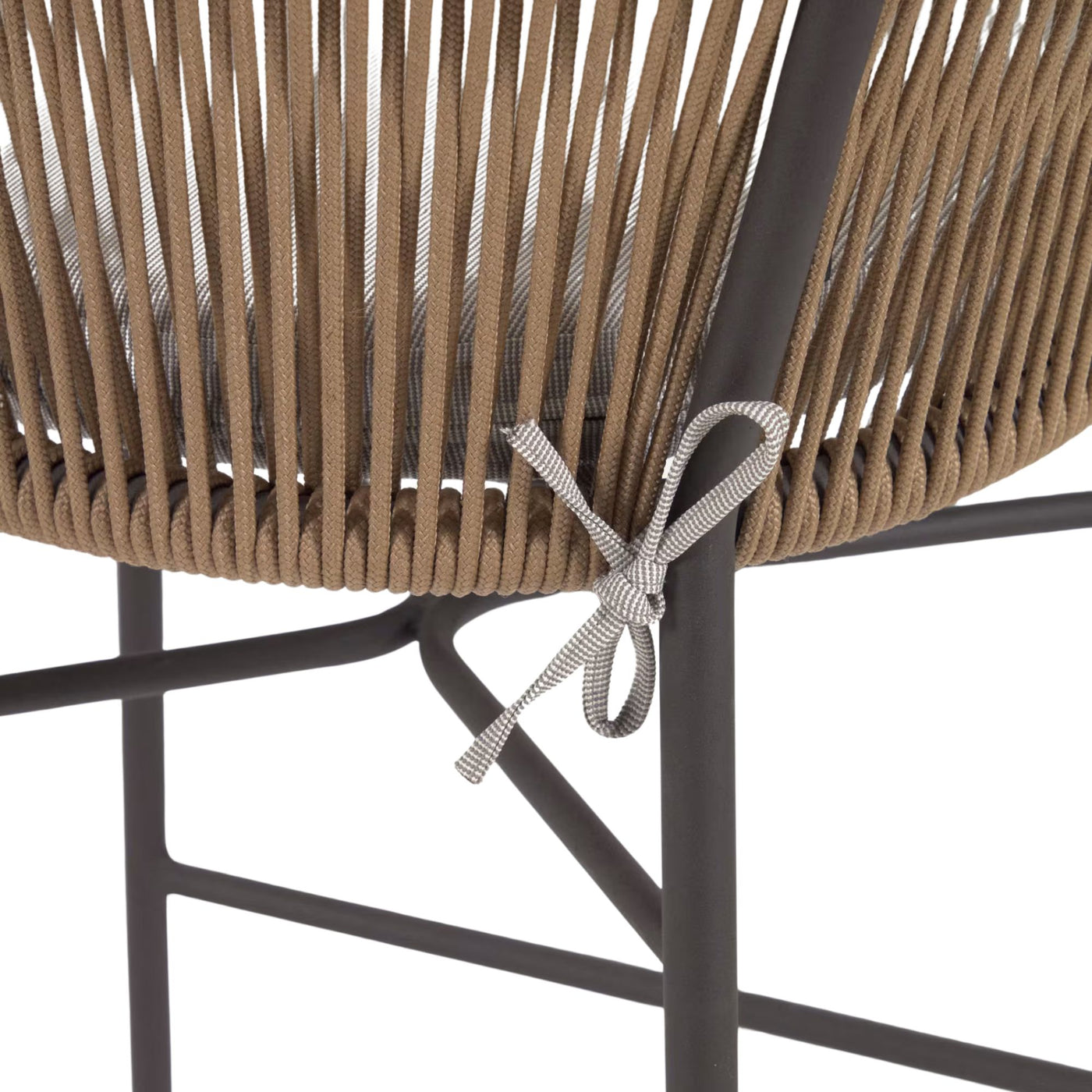 Lot de 4 Tabourets KAVE HOME Yanet en corde beige hauteur 80 cm