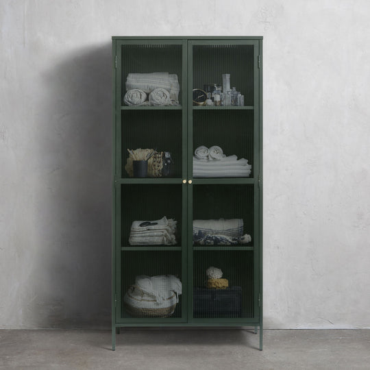 Vaisselier DRAWER 2 portes en verre strié et Metal BJORN 190cm