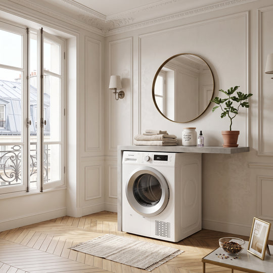 Sèche-linge pompe à chaleur VEDETTE VSF318HW 8kg Blanc — en situation