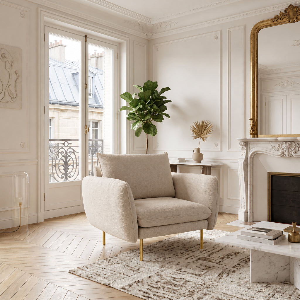 Fauteuil COSMOPOLITAN DESIGN Vienna en tissu structurel beige pieds doré — en situation